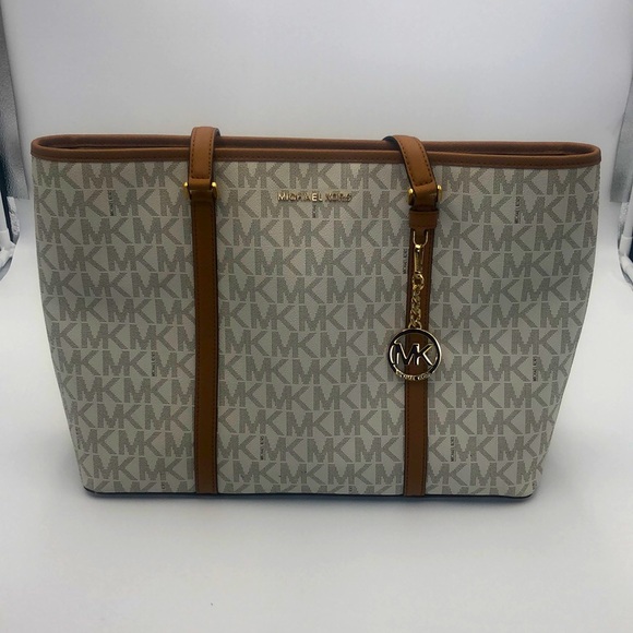 Michael Kors Handbags - Michael Kors